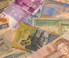 The IMF can borrow currencies from 11 industrialized countries under a special arrangement (photo: Newscom)