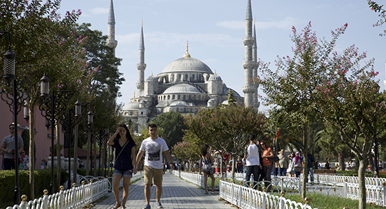 Αποτέλεσμα εικόνας για Istanbul tourist arrivals down in February 2017